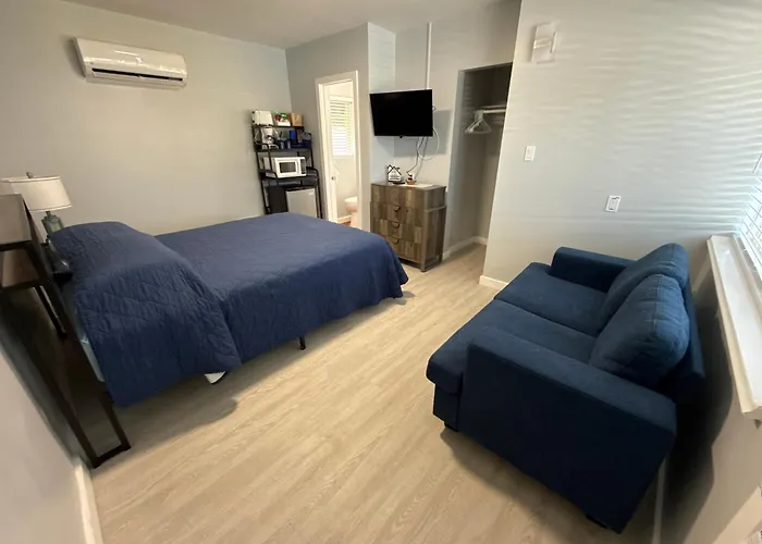 Barefoot Bay Resort Motel