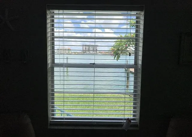 Beach Condo With Heated Pool - Waterfront View, Steps To Sand - Coral Resort C-2